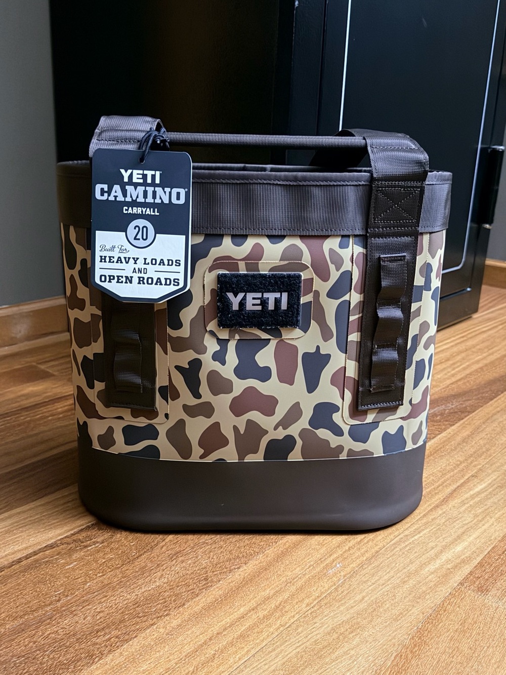 Yeti Camino Carryall 20 - Wetlands Camino new with Tags rare